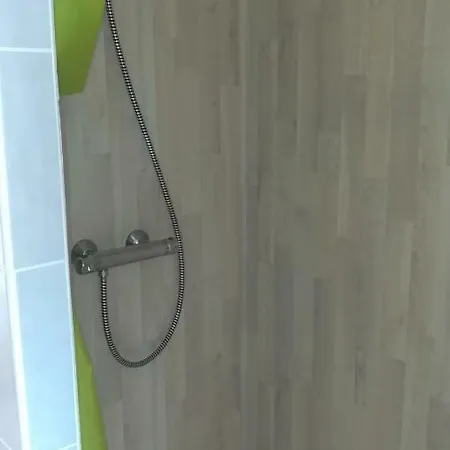 Le Pavillon De L'ile Au Tresor * Le Monastier sur Gazeille