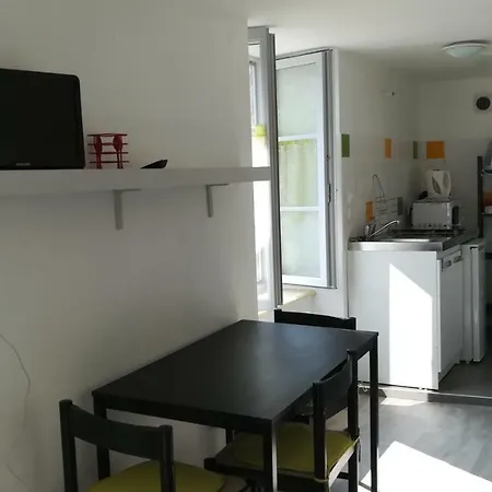 Le Pavillon De L'ile Au Tresor *